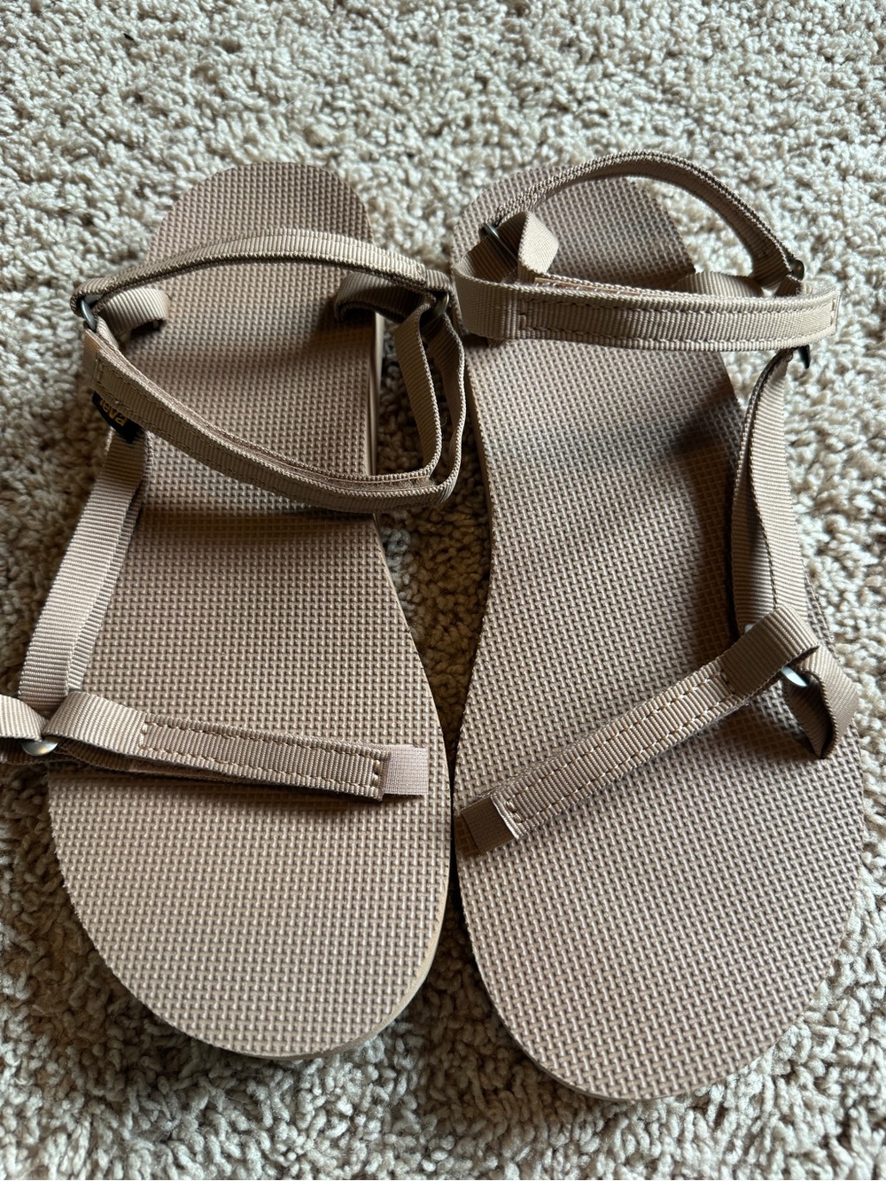 Teva Women's Tan Strappy T-Style Sport Sandals | Original Universal Slim - Picture 2 of 5